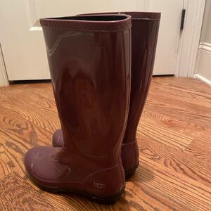 UGG Maroon Waterproof Boots